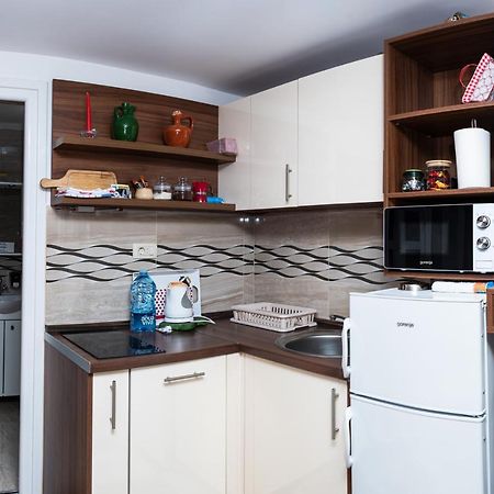 Apartmani Kamena Ruza بودفا المظهر الخارجي الصورة