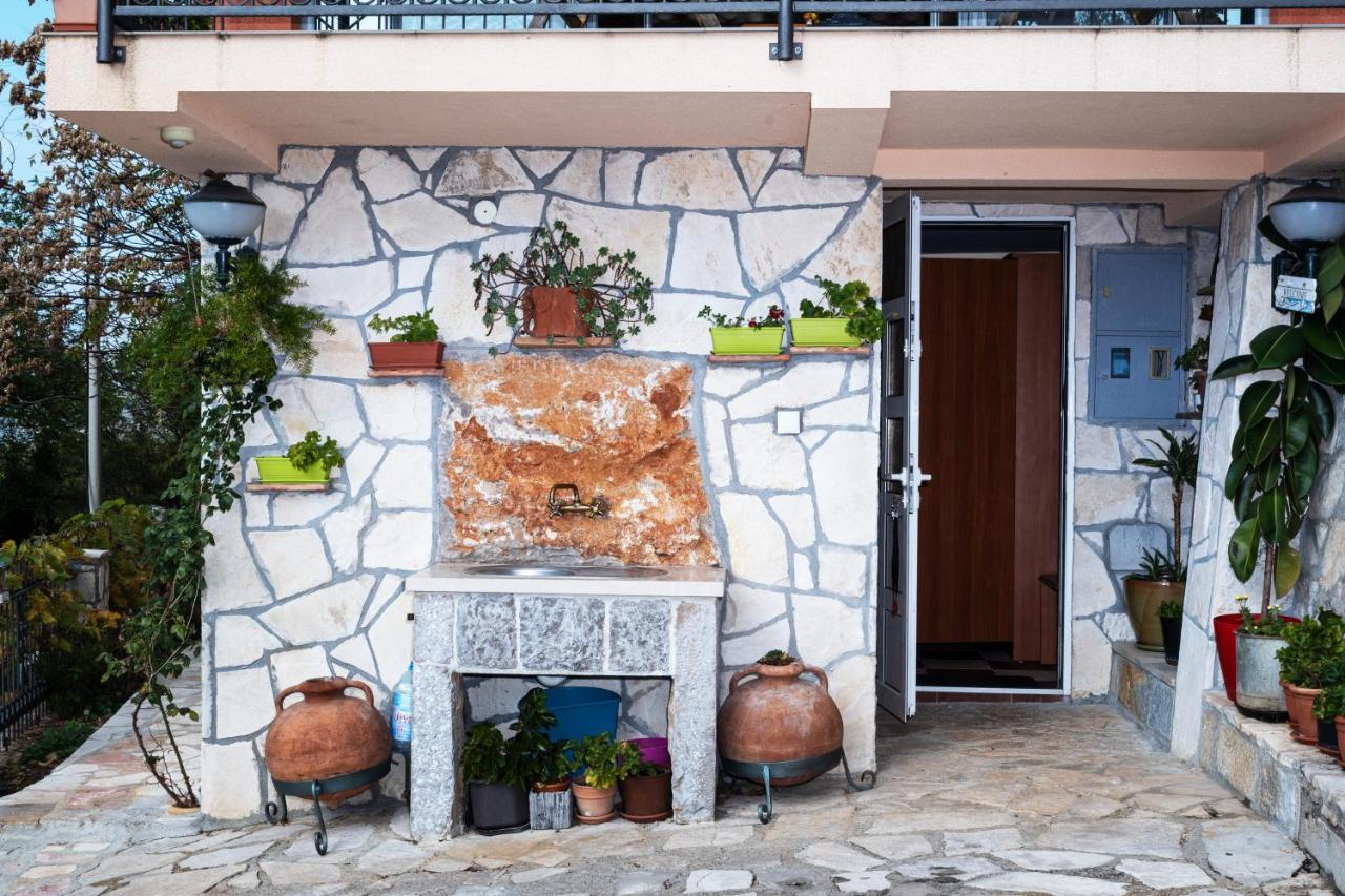 Apartmani Kamena Ruza بودفا المظهر الخارجي الصورة