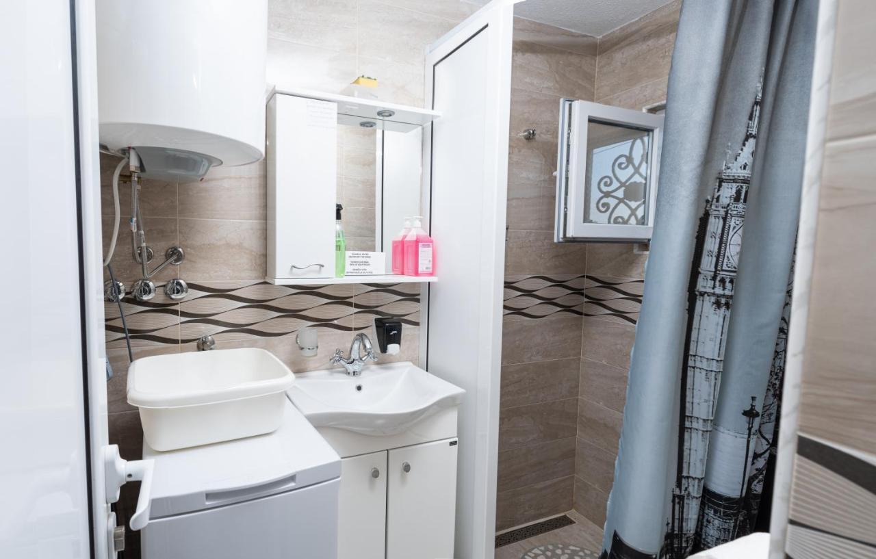 Apartmani Kamena Ruza بودفا المظهر الخارجي الصورة