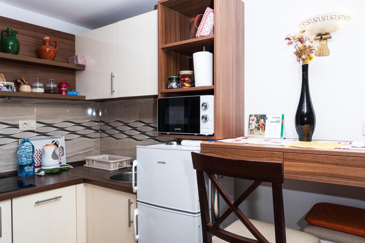 Apartmani Kamena Ruza بودفا المظهر الخارجي الصورة