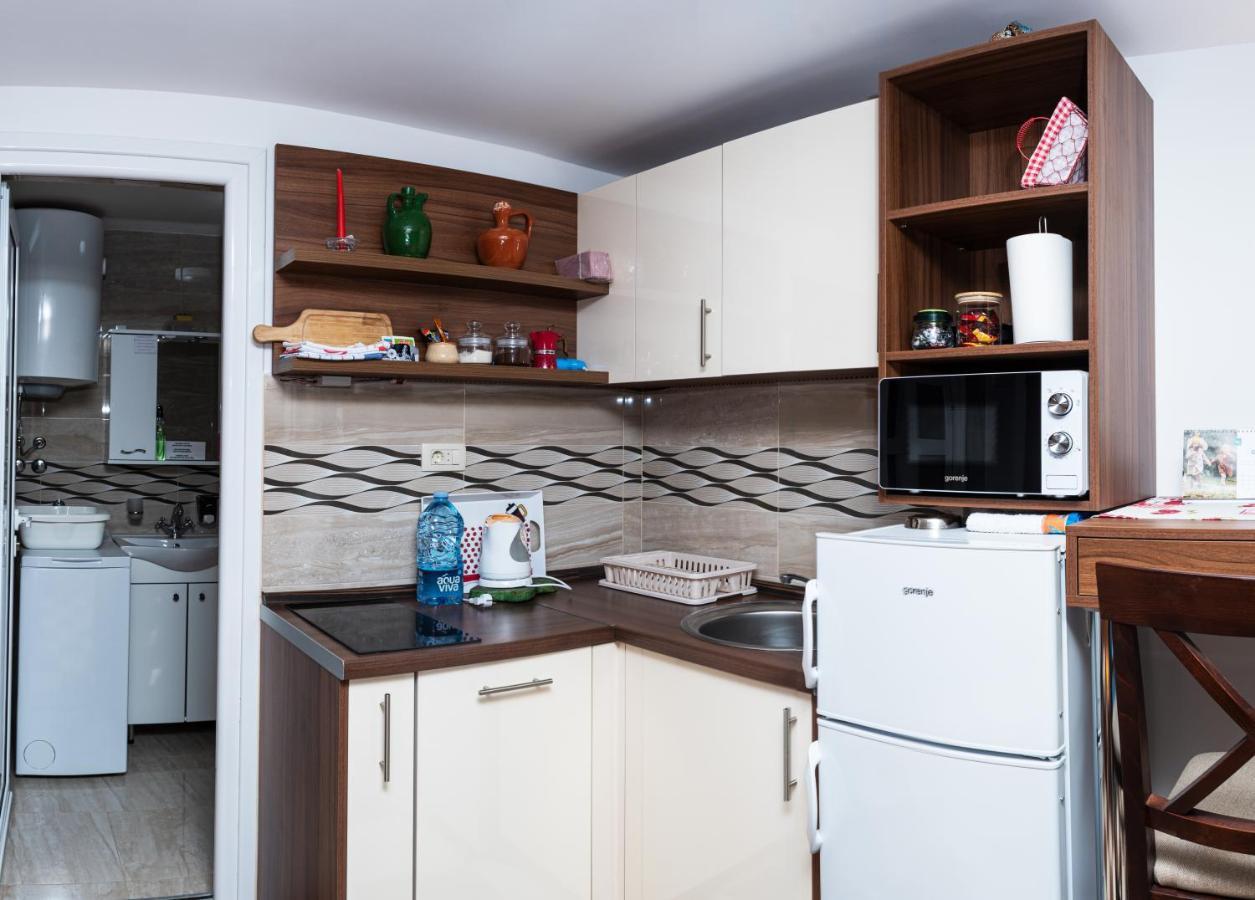 Apartmani Kamena Ruza بودفا المظهر الخارجي الصورة